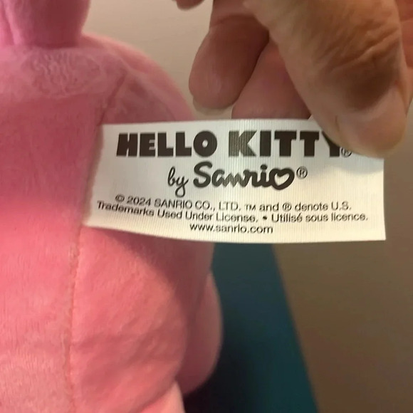 Hello Kitty & Friends - Hello Kitty 50th Anniversary Soft Toy,  -13.38”  NWT - Picture 6 of 7